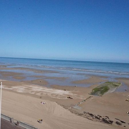 Belle Vie Vue Dominante Mer Et Plage - Appartement 2 A 4 Personnes Cabourg Bagian luar foto